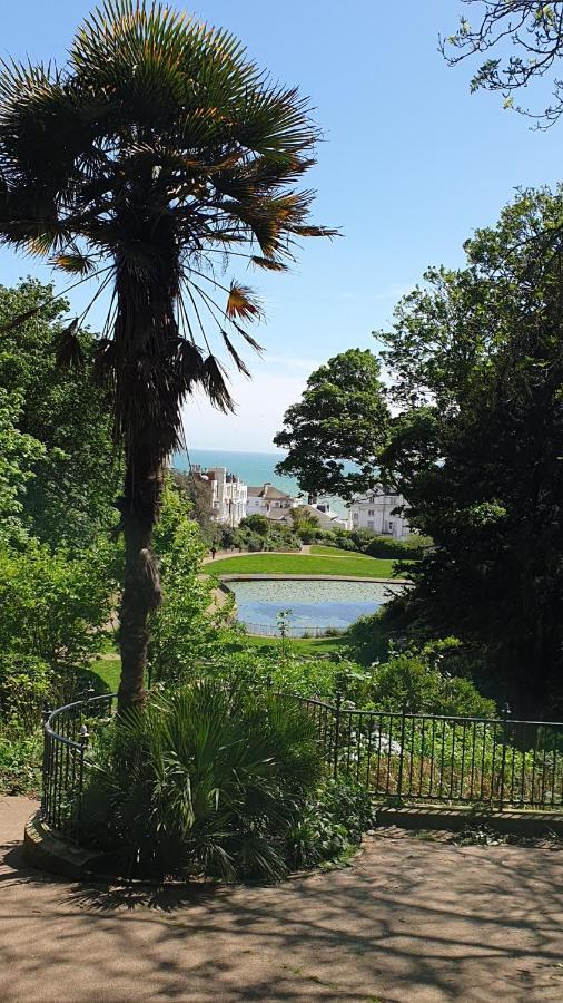 Beautiful Garden Apartment In Leafy St Leonards 5 Mins To Beach Ngoại thất bức ảnh