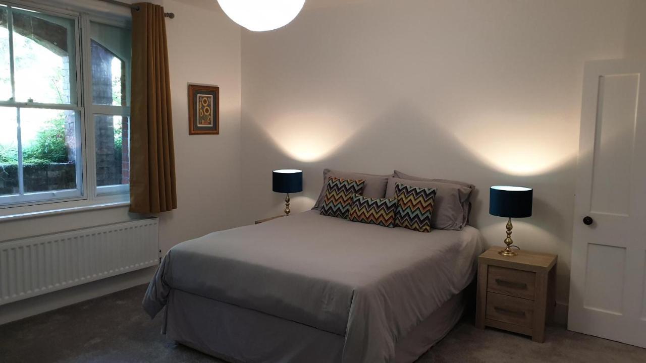 Beautiful Garden Apartment In Leafy St Leonards 5 Mins To Beach Ngoại thất bức ảnh